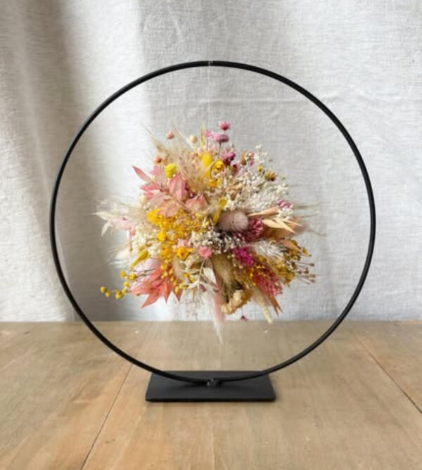 Couronne bombe de fleurs